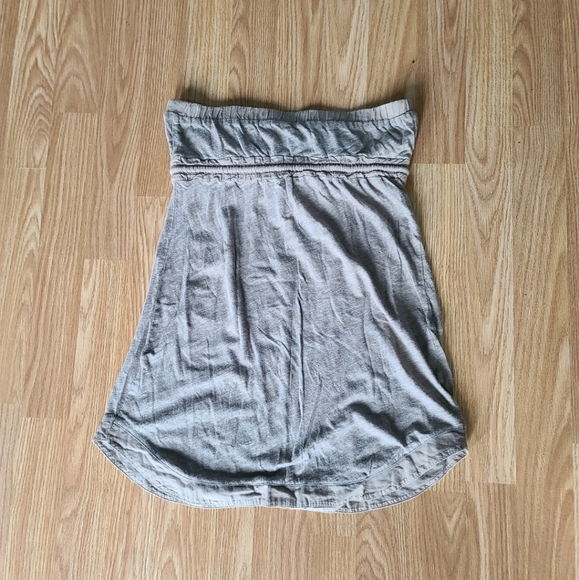 🌻2 for $6 GRG Created in Montreal summer top - Picture 2 of 6